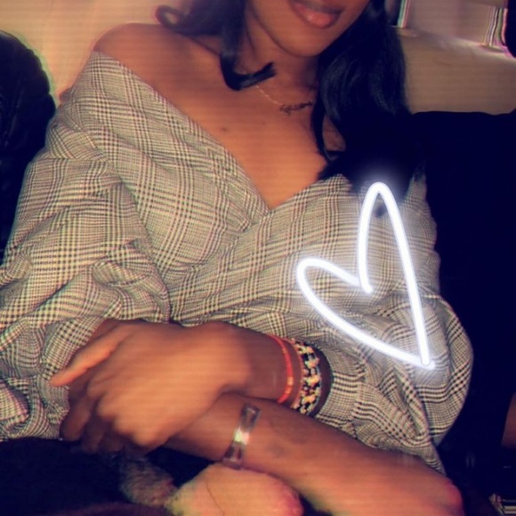 Wrap Around Top - Picture 2 of 2